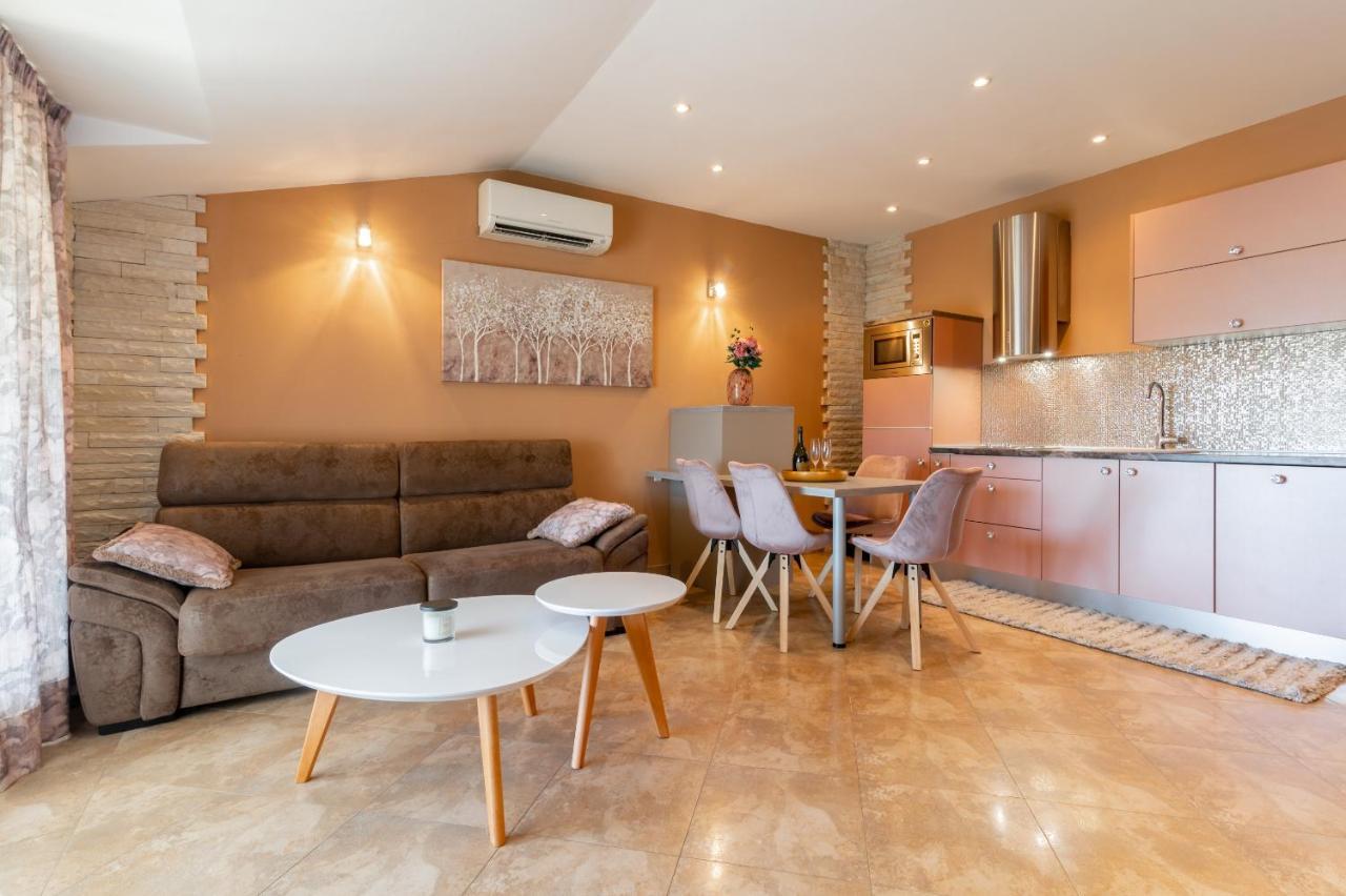 Deluxe Suite Bambi With Panoramic View زادار المظهر الخارجي الصورة